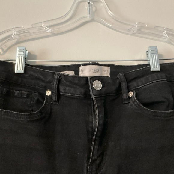 MNG Black Sculpt Skinny Jeans – Size 4 - Picture 4 of 9